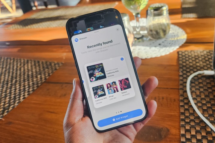 Widget do Shazam em um iPhone