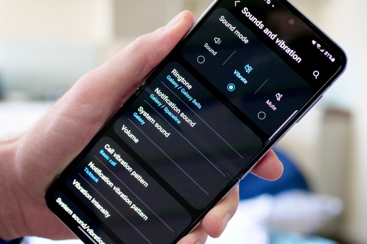 Cambio de sonidos en un teléfono Samsung Galaxy.