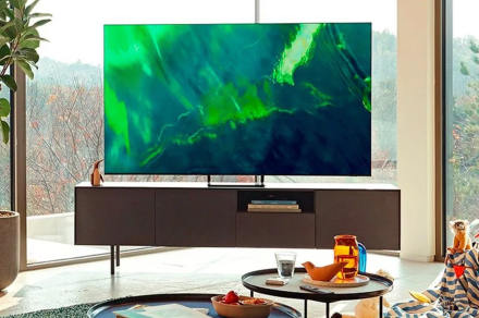 This 85-inch Samsung QLED TV has a $1,300 discount today