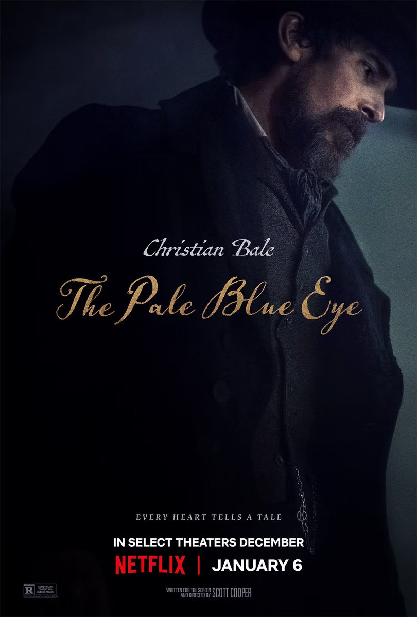 Christian Bale steht auf dem Poster von The Pale Blue Eye.
