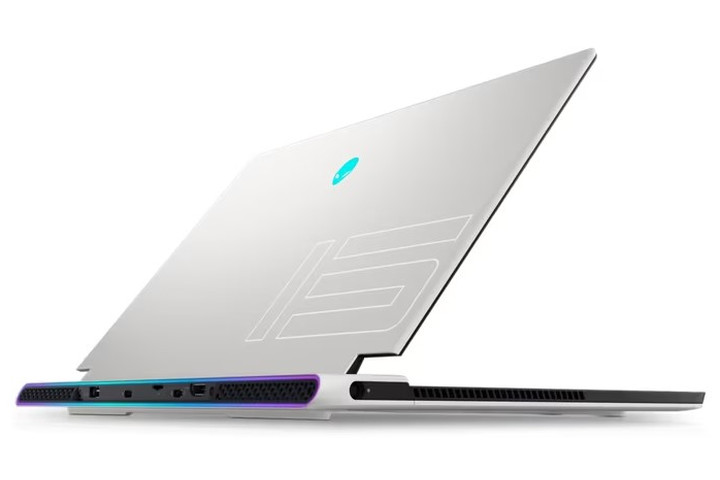 The exterior of the Alienware X15 R2 laptop.