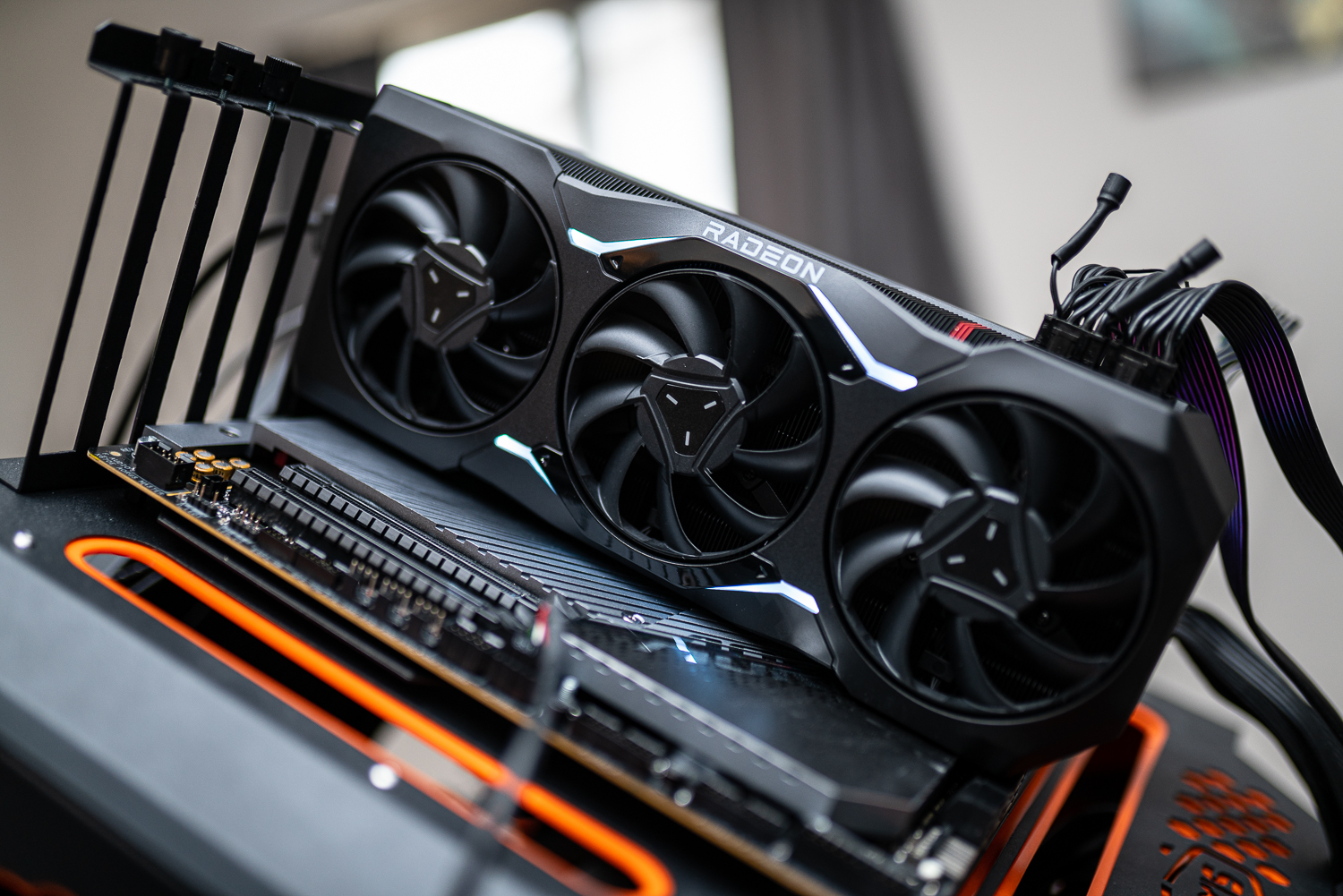 First third-party benchmarks for AMD Radeon RX 6800XT surface, faster than  NVIDIA GeForce RTX3090 in some rasterized games