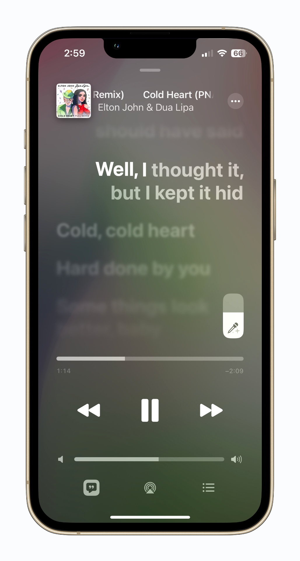 نمونه ای از اشعار آهنگ دوئت Apple Music Sing روی صفحه نمایش.