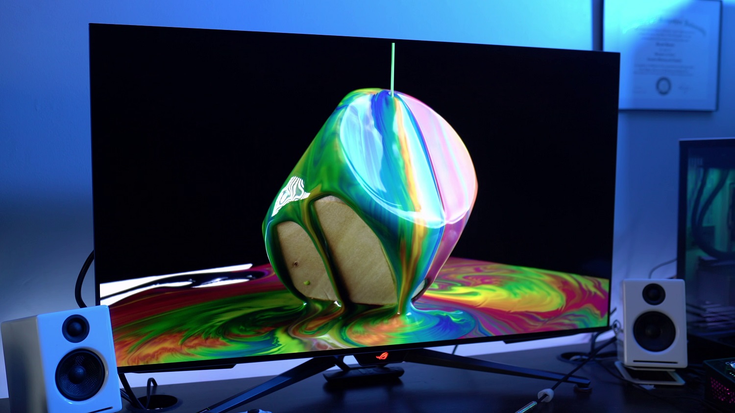Una demostración de OLED ejecutándose en el monitor Asus ROG PG42UQ.