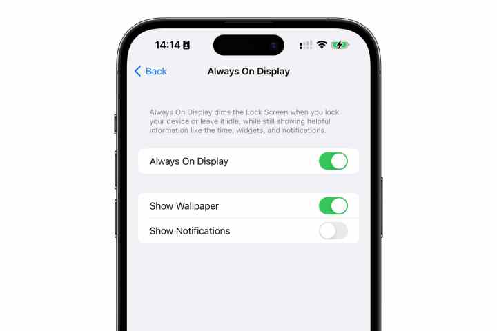 Always on display setting to disable notifications on iPhone 14 Pro.