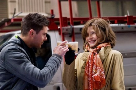 Where to watch New Year’s Eve, the 2011 Michelle Pfeiffer/Zac Efron rom-com