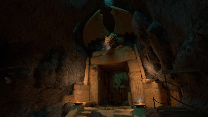 A dragon statue players encounter in Colossal Cave.