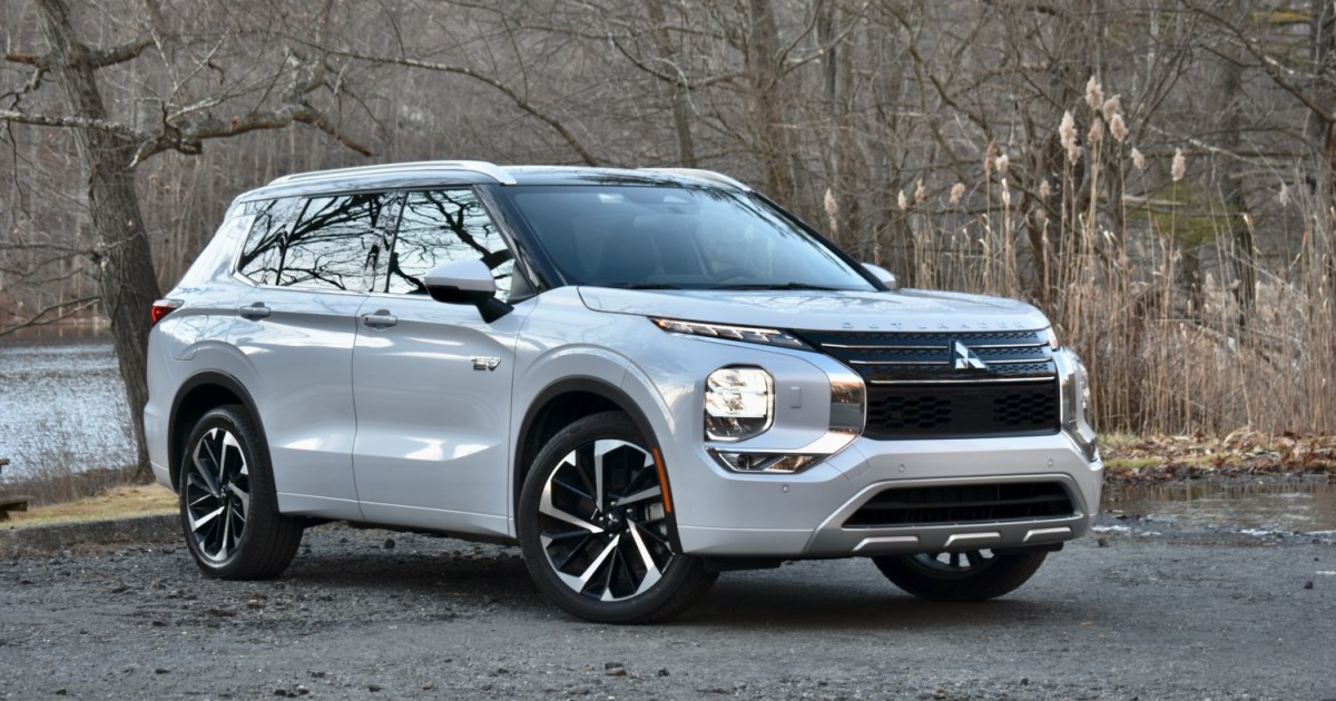 2019 Mitsubishi Outlander PHEV GT S-AWC Test Drive And Review: Present And  Accounted For