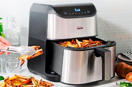 Hurry! Best Buy has the air fryer deal you’ve been waiting for