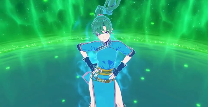 Lyn with her hands on her hips.