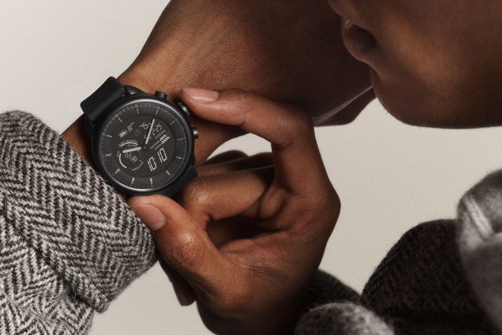 Fossil Gen 6 Hybrid Wellness Edition in black with a black strap.