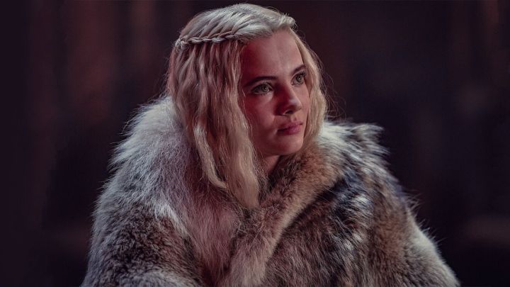 Ciri looking intently at something off-camera in The Witcher.