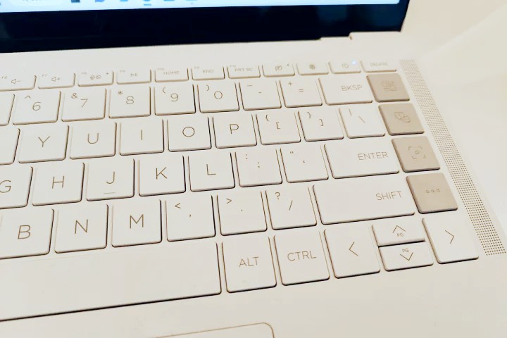 O teclado do HP Dragonfly Pro.
