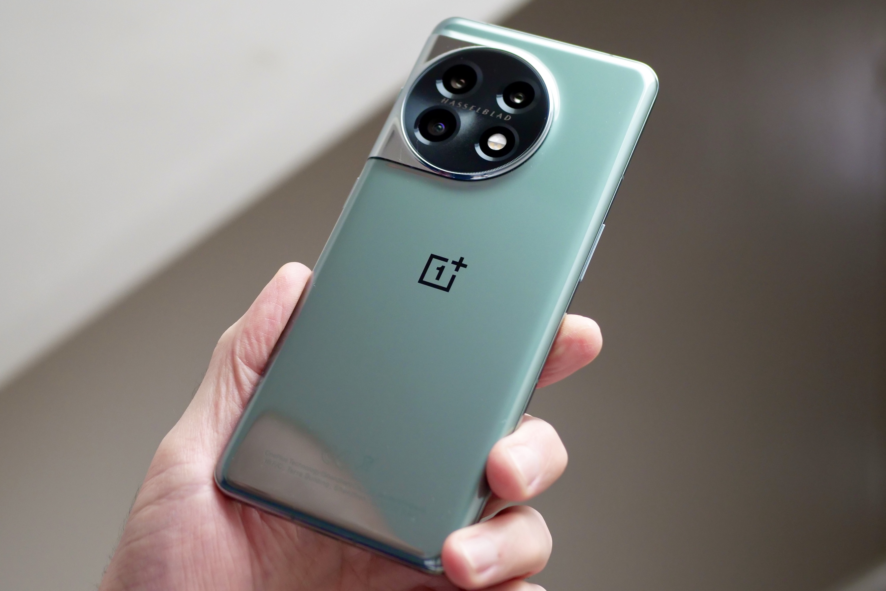The OnePlus 12 may fix one of the OnePlus 11's biggest mistakes - Vimarsana News