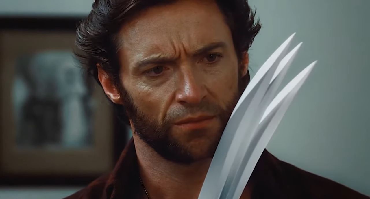 Wolverine olhando para suas garras em "X-Men Origins: Wolverine".