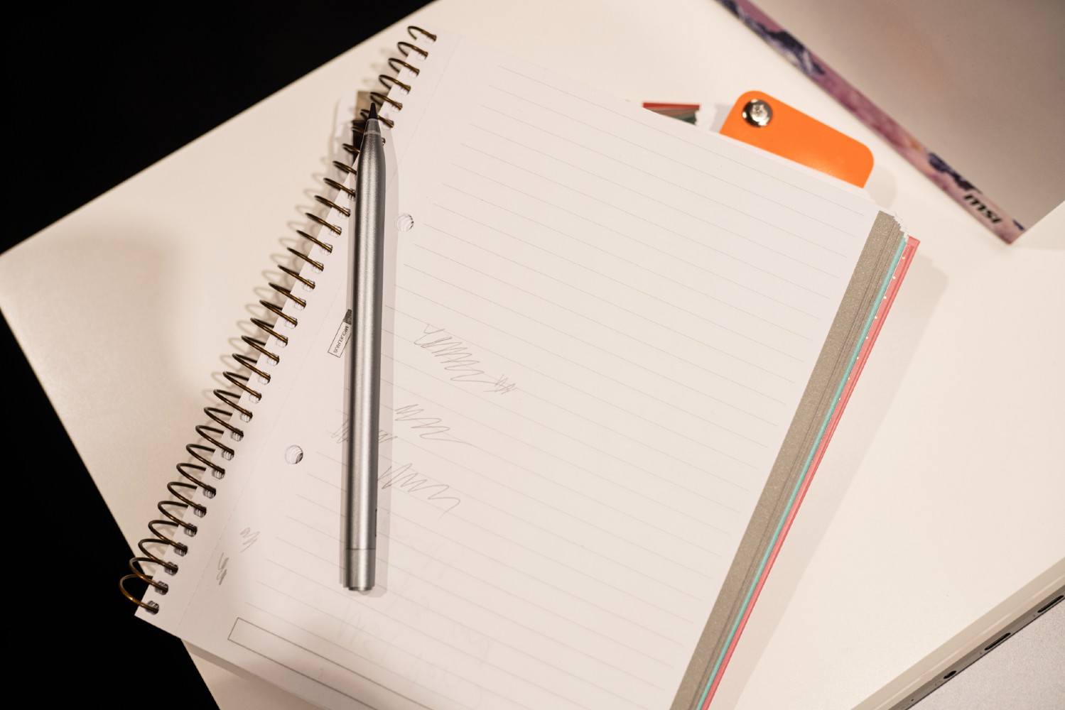 El MSI Pen 2 en una notebook.
