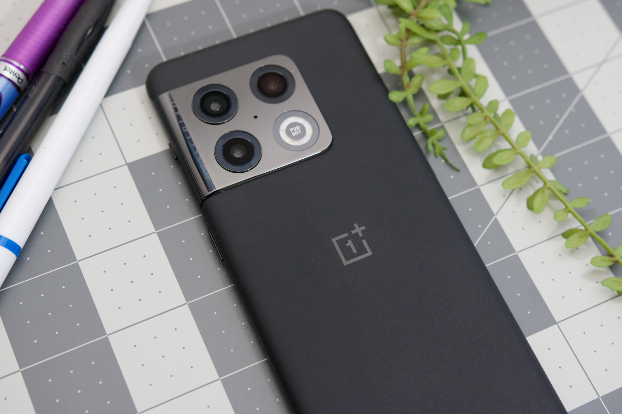 OnePlus 11 vs. OnePlus 10 Pro: is it time for you to upgrade
