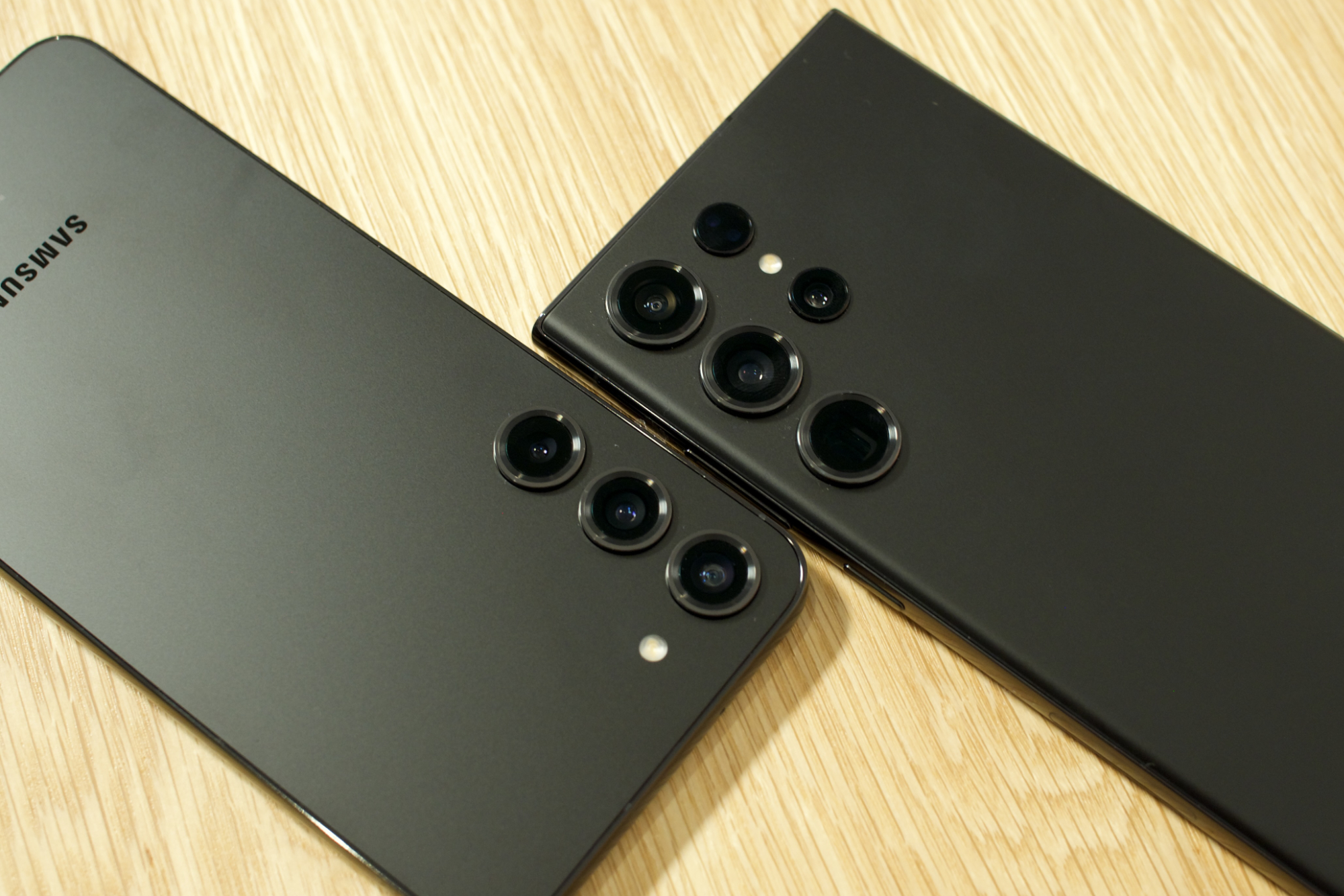 Samsung Galaxy S23 vs. Galaxy S23 Ultra: is it worth $400 more? - Vimarsana News