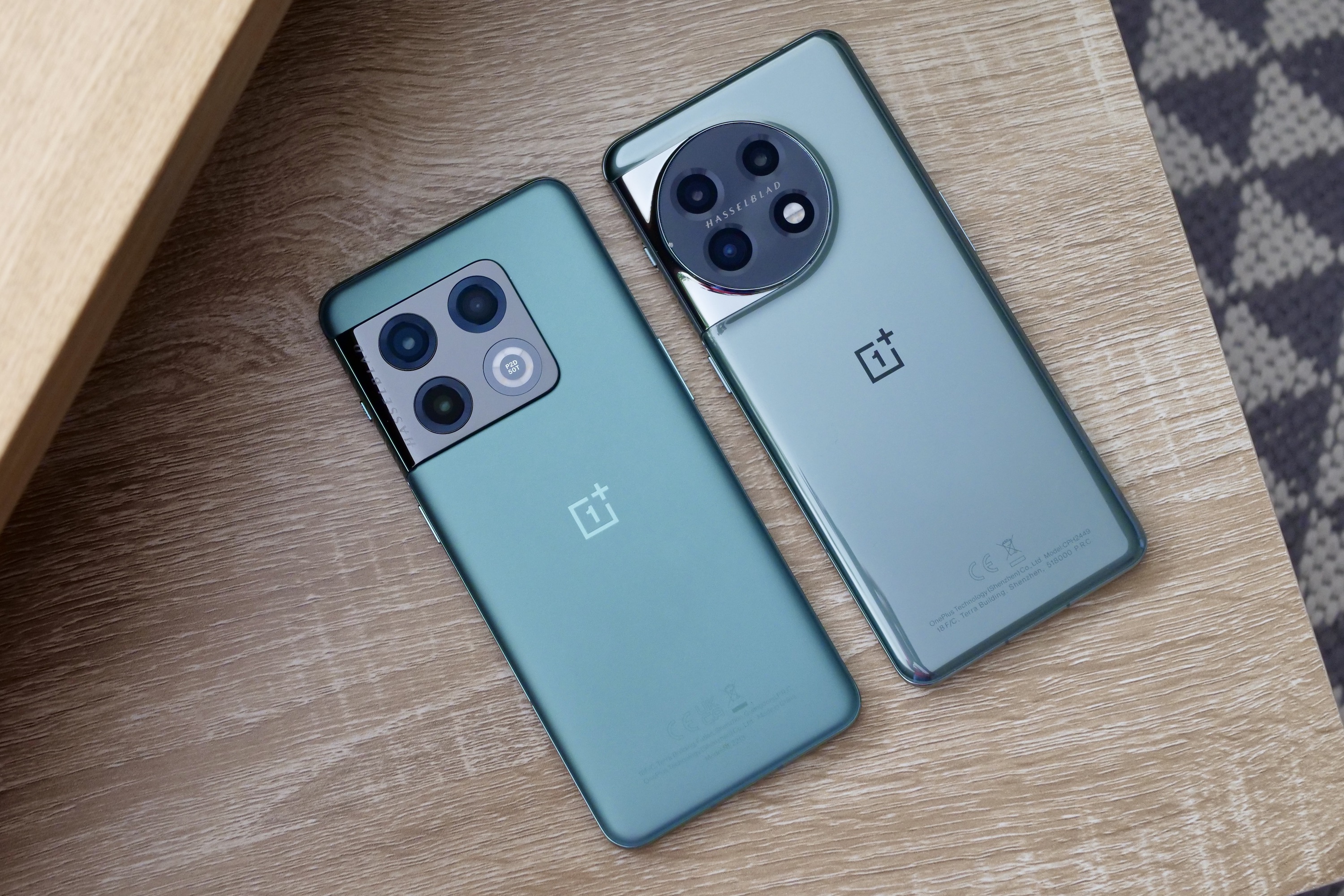 The back of the OnePlus 11 and OnePlus 10 Pro.
