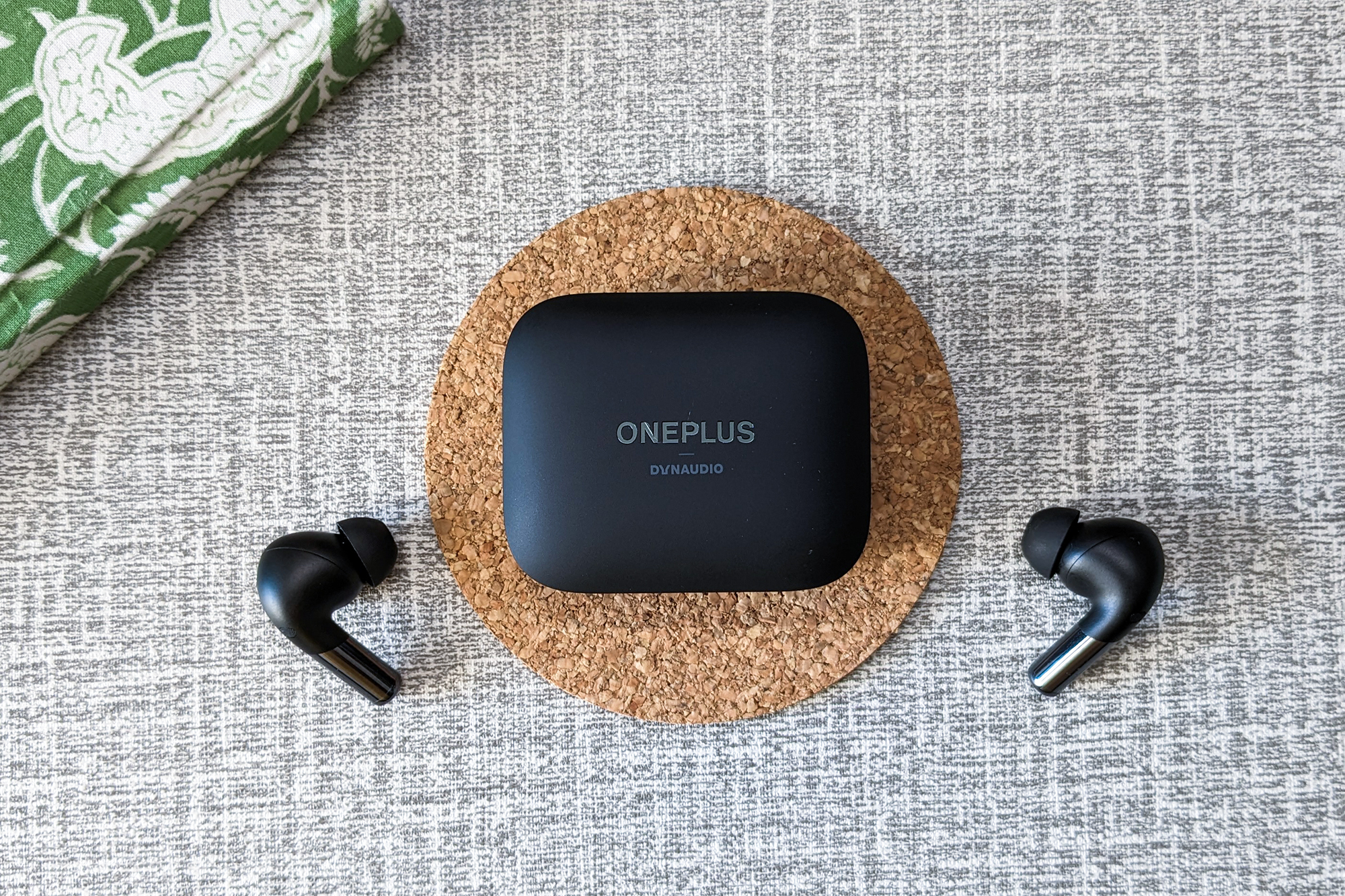 OnePlus Buds Pro 2's spatial audio compared to AirPods Pro