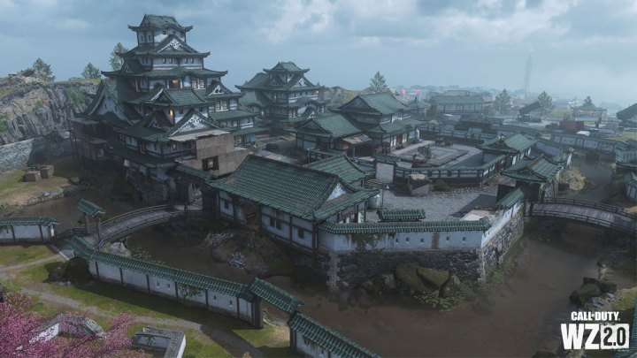 Castelo Tsuki na Ilha Ashika em Warzone 2.0.