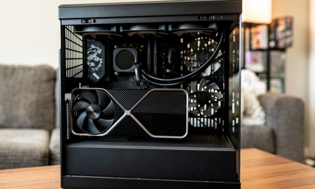 The Hyte Y60 with an RTX 4090 installed.