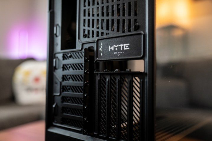 Expansion slots in the Hyte Y40 case.