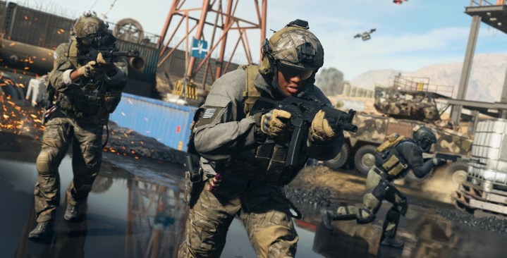 Call of Duty: Modern Warfare 2'de çekim yapan karakterler.