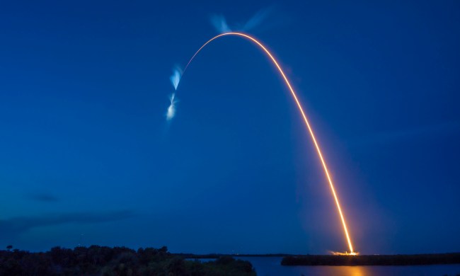 A bright white trail is in view after the SpaceX Falcon 9 rocket carrying the Dragon capsule lifts off from Launch Complex 39A at NASA’s Kennedy Space Center in Florida on July 14, 2022, on the company’s 25th Commercial Resupply Services mission for the agency to the International Space Station. Liftoff was at 8:44 p.m. EDT. Dragon will deliver more than 5,800 pounds of cargo, including a variety of NASA investigations, to the space station. The spacecraft is expected to spend about a month attached to the orbiting outpost before it returns to Earth with research and return cargo, splashing down off the coast of Florida.