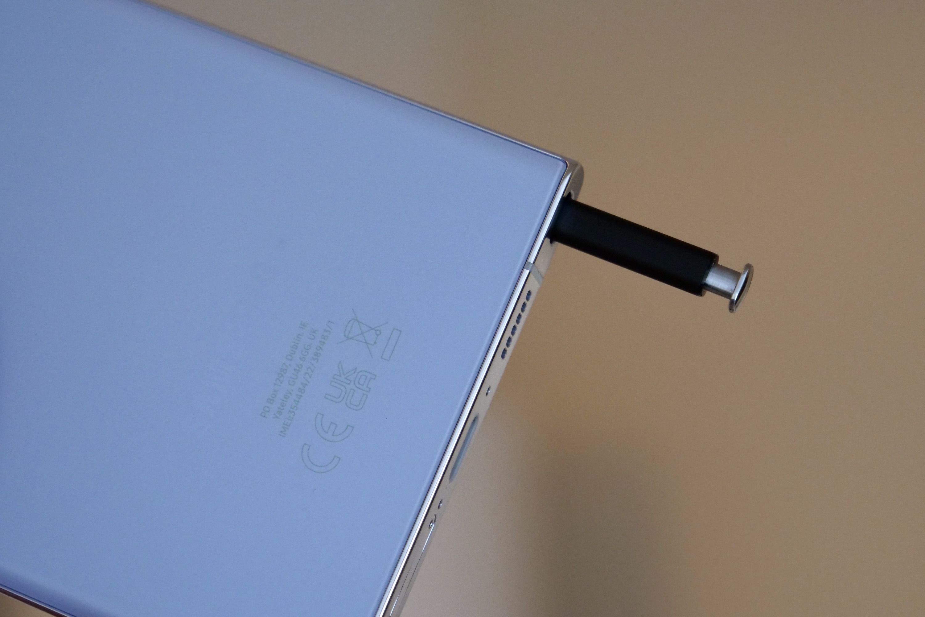 The Galaxy S23 Ultra's S Pen on the Sky Blue version.