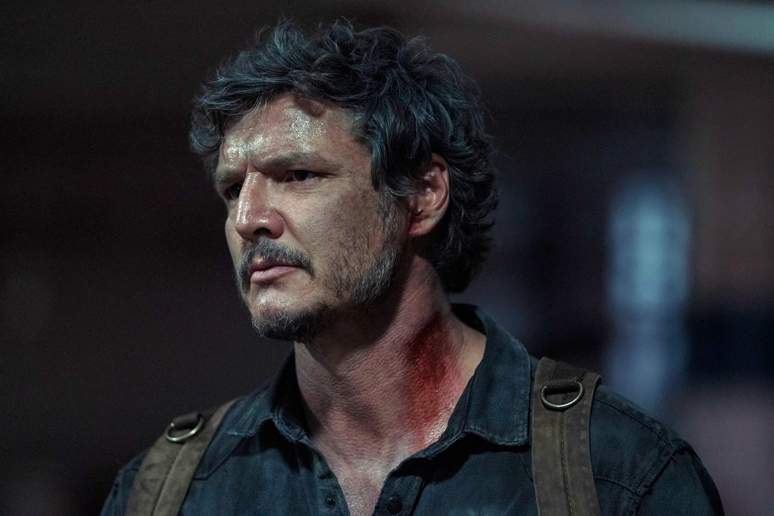 Joel está com o pescoço sangrando no episódio 9 de The Last of Us.