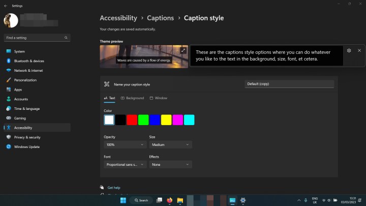 Changing color options in Live Captions on Windows 11.