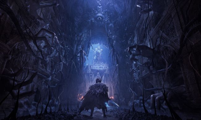 A warrior stands in an Umbral hallway in Lords of the Fallen.