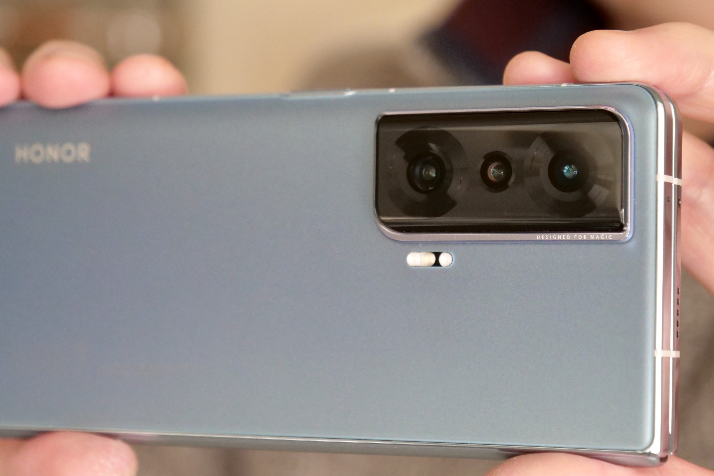 Honor Magic Vs 5G Review: Magic Hardware And Missed Opportunities