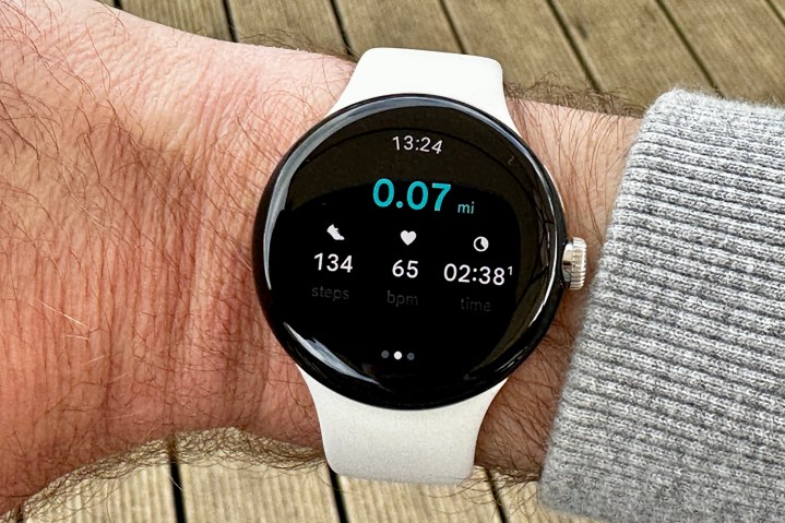 Workout screen on the Google Pixel Watch.