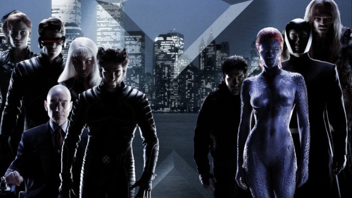 "X-Men" (2000) poster featuring the mutants aligned with Xavier and Magneto.
