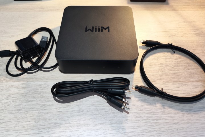 Wiim Pro with accessories.