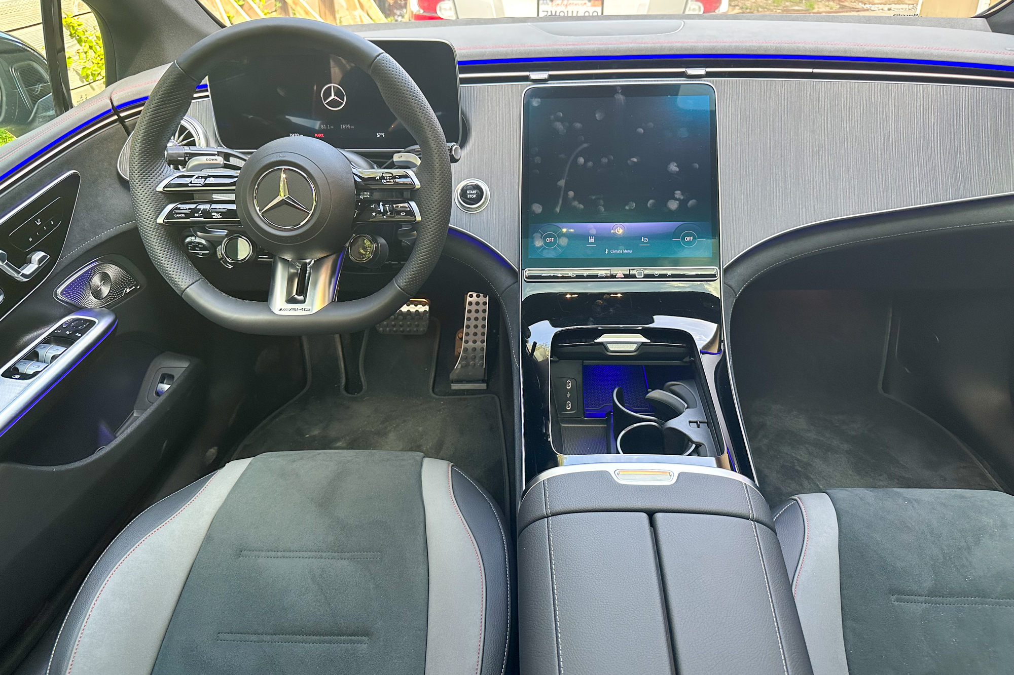 Mercedes-AMG EQE Interior. 