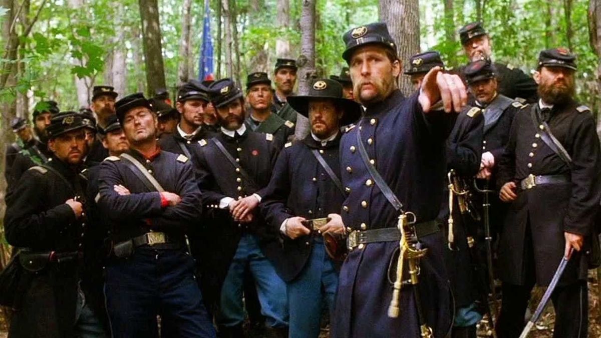 Coronel Joshua Chamberlain comandando o Exército da União em Gettysburg.