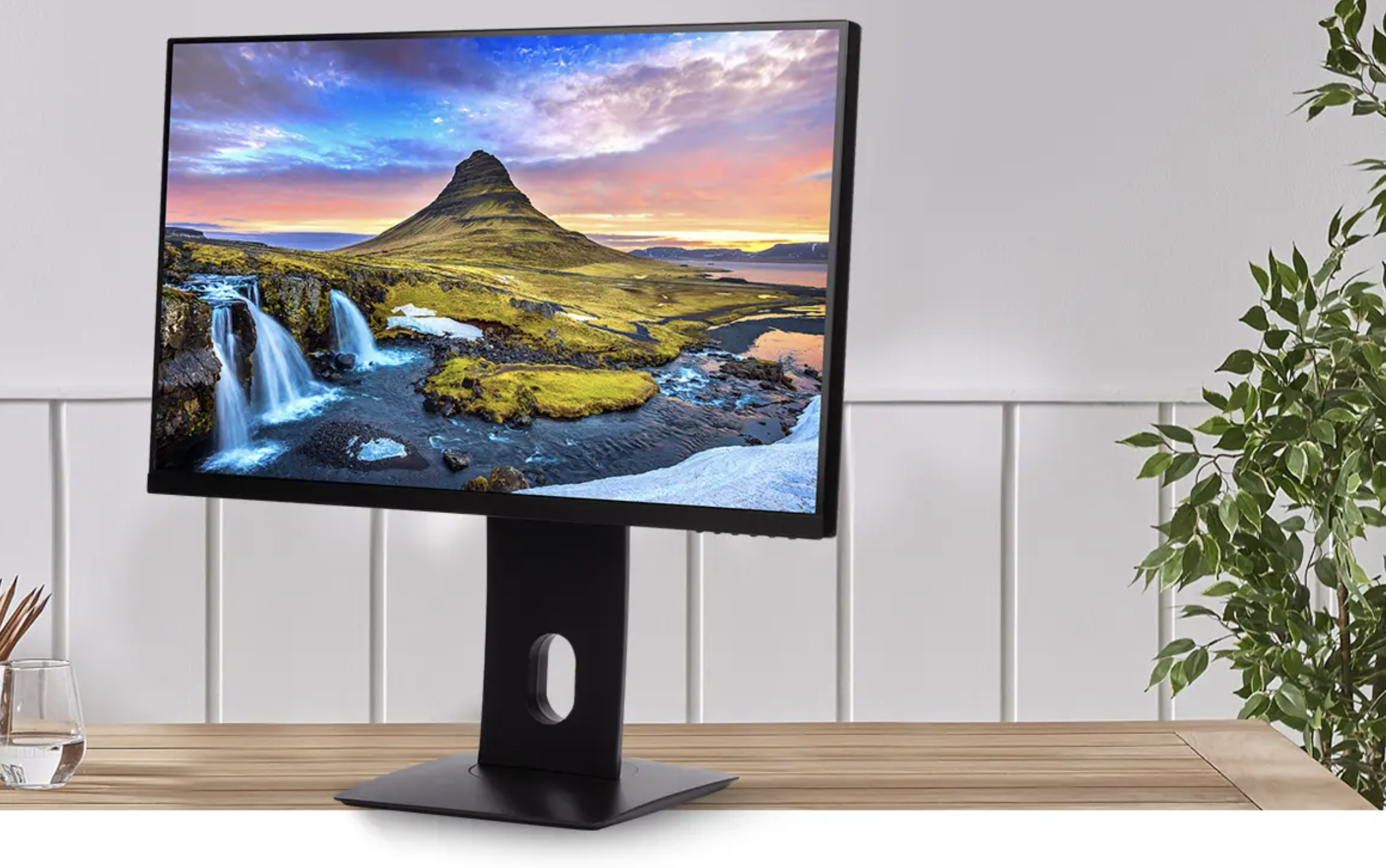 This 32-inch 4K monitor just had its price slashed to $340 - Vimarsana News