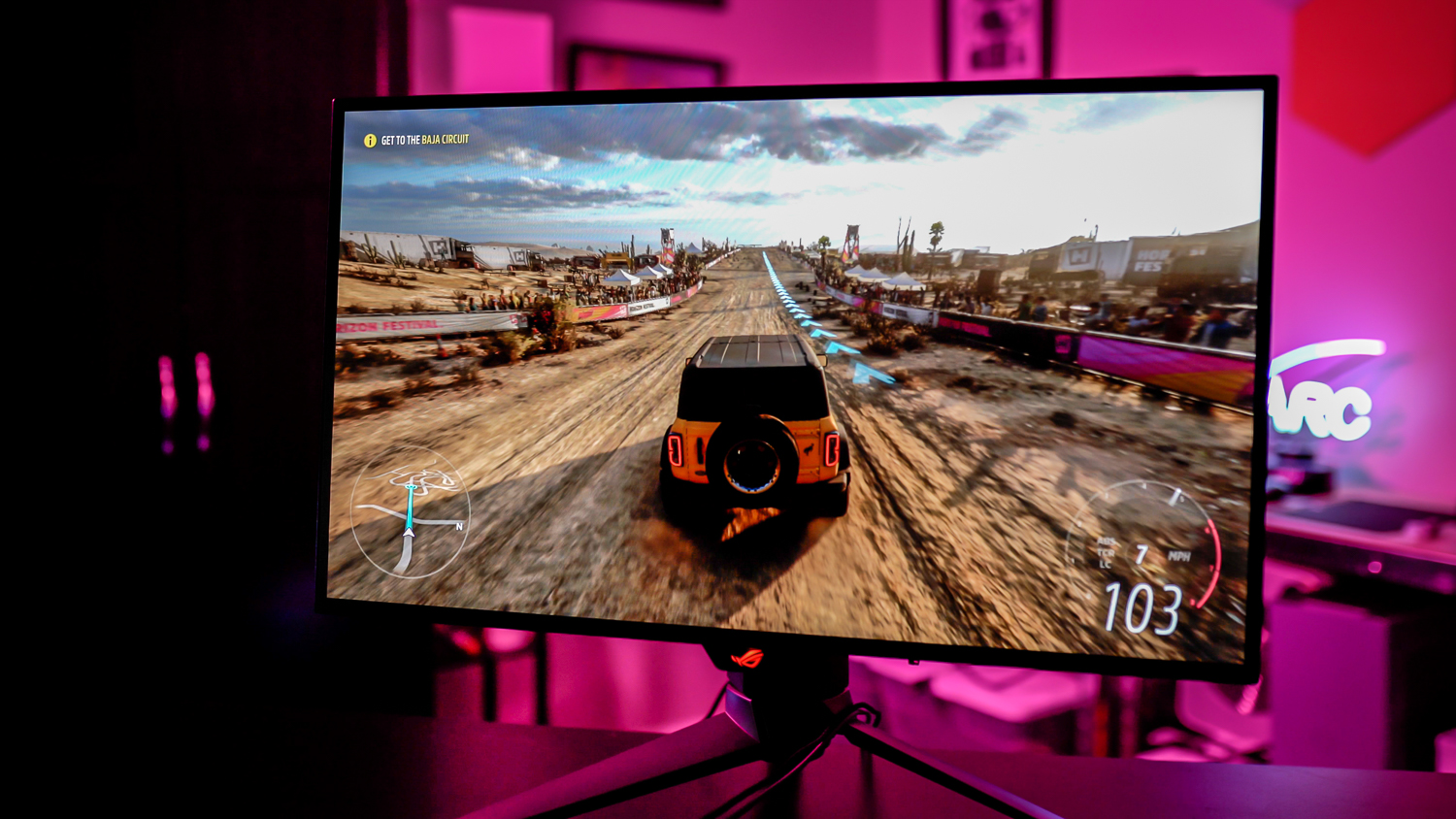Forza Horizon 5 بر روی Asus ROG PG27AQDM اجرا می شود.