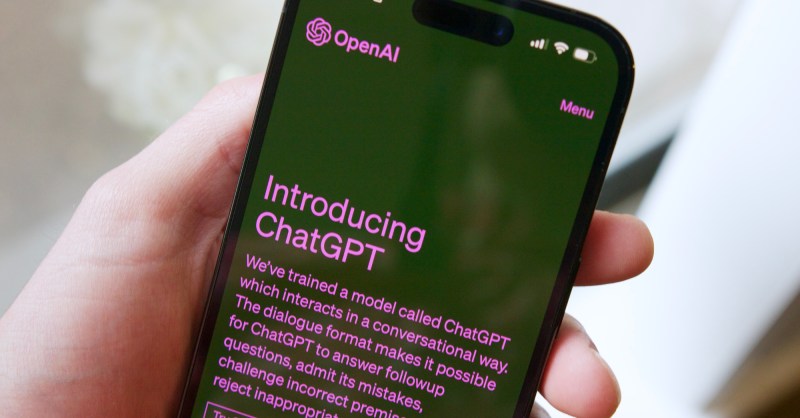 OpenAI’s new ChatGPT app is free for iPhone and iPad