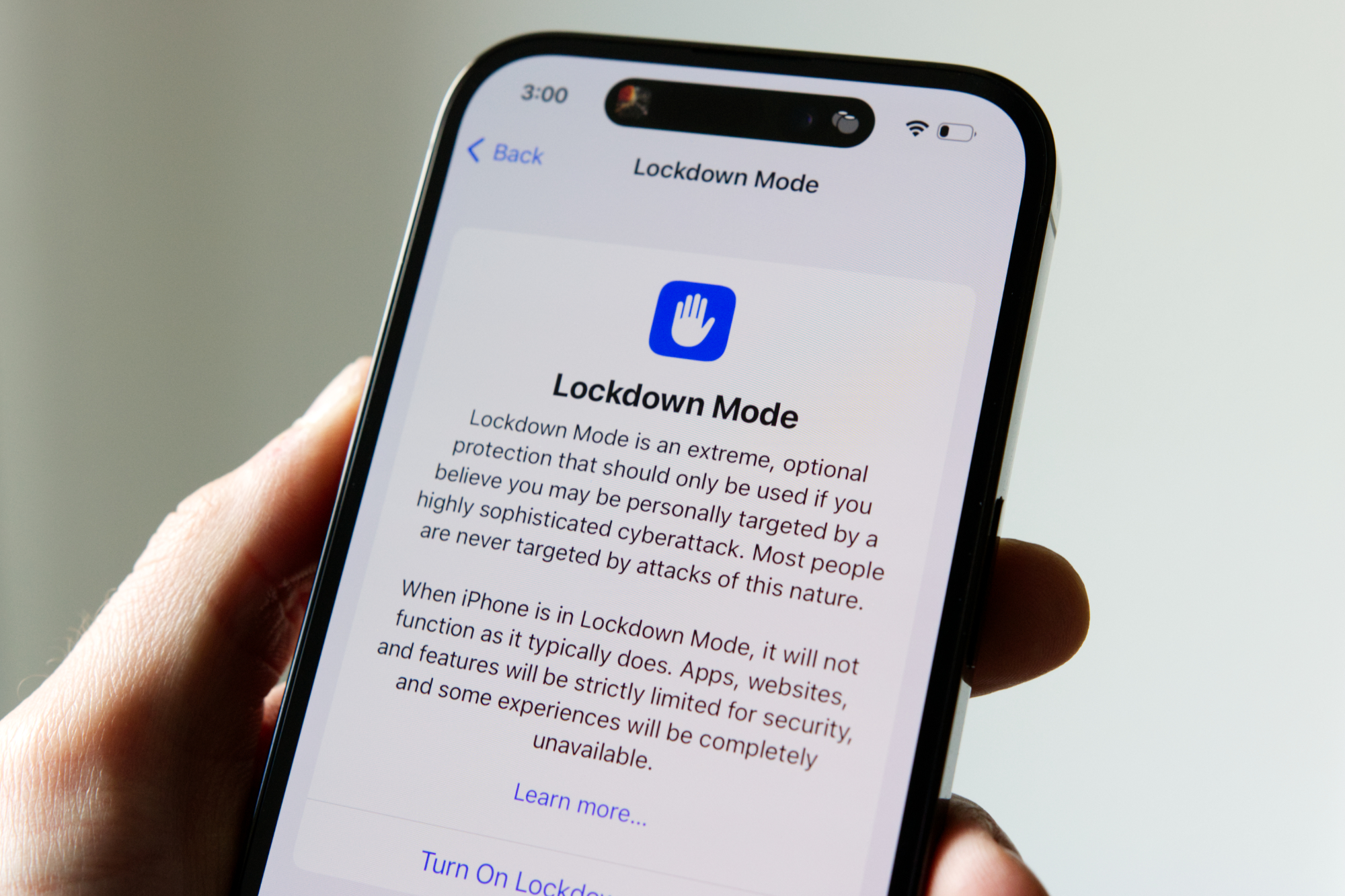 An iPhone just blocked one of the worst spyware attacks - Vimarsana News