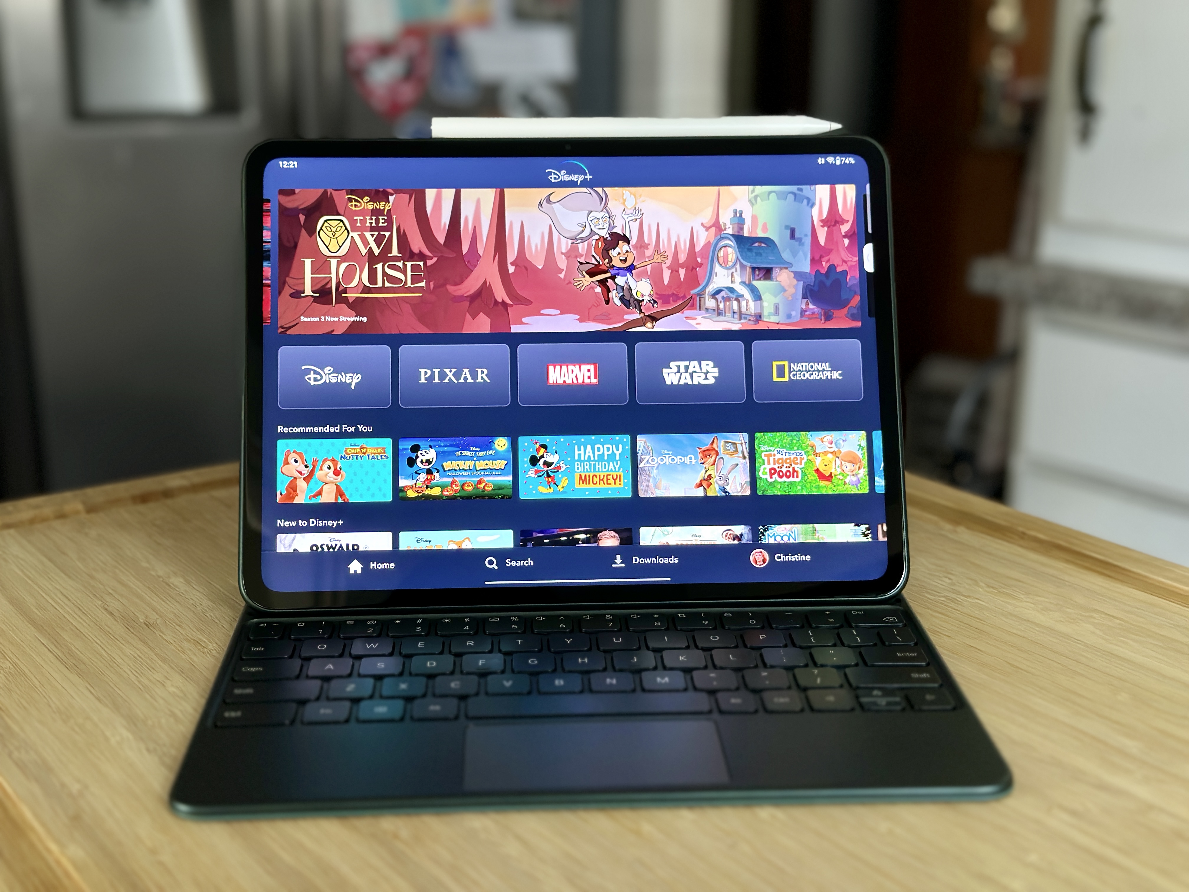 Disney+ to begin crackdown on password sharing - Vimarsana News