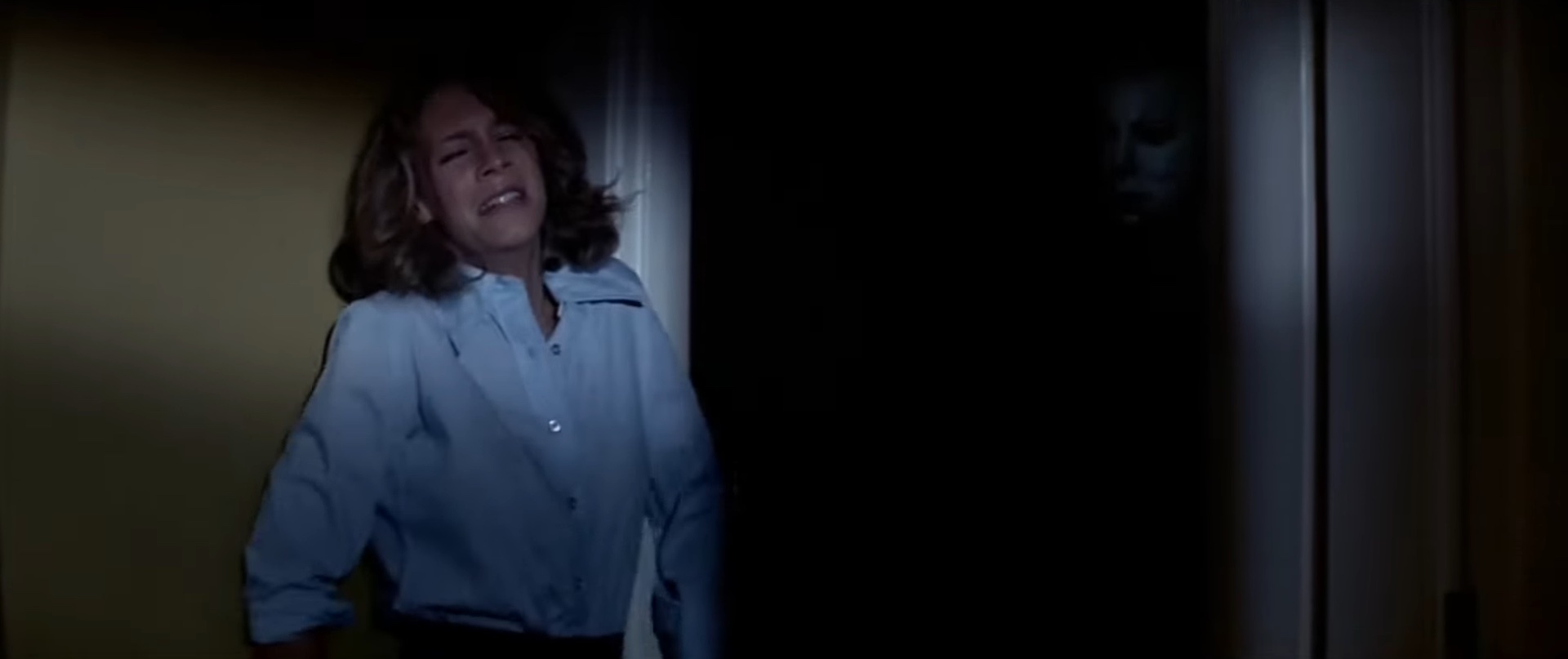 Laurie Strode e Michael Myers em "Halloween" (1978).