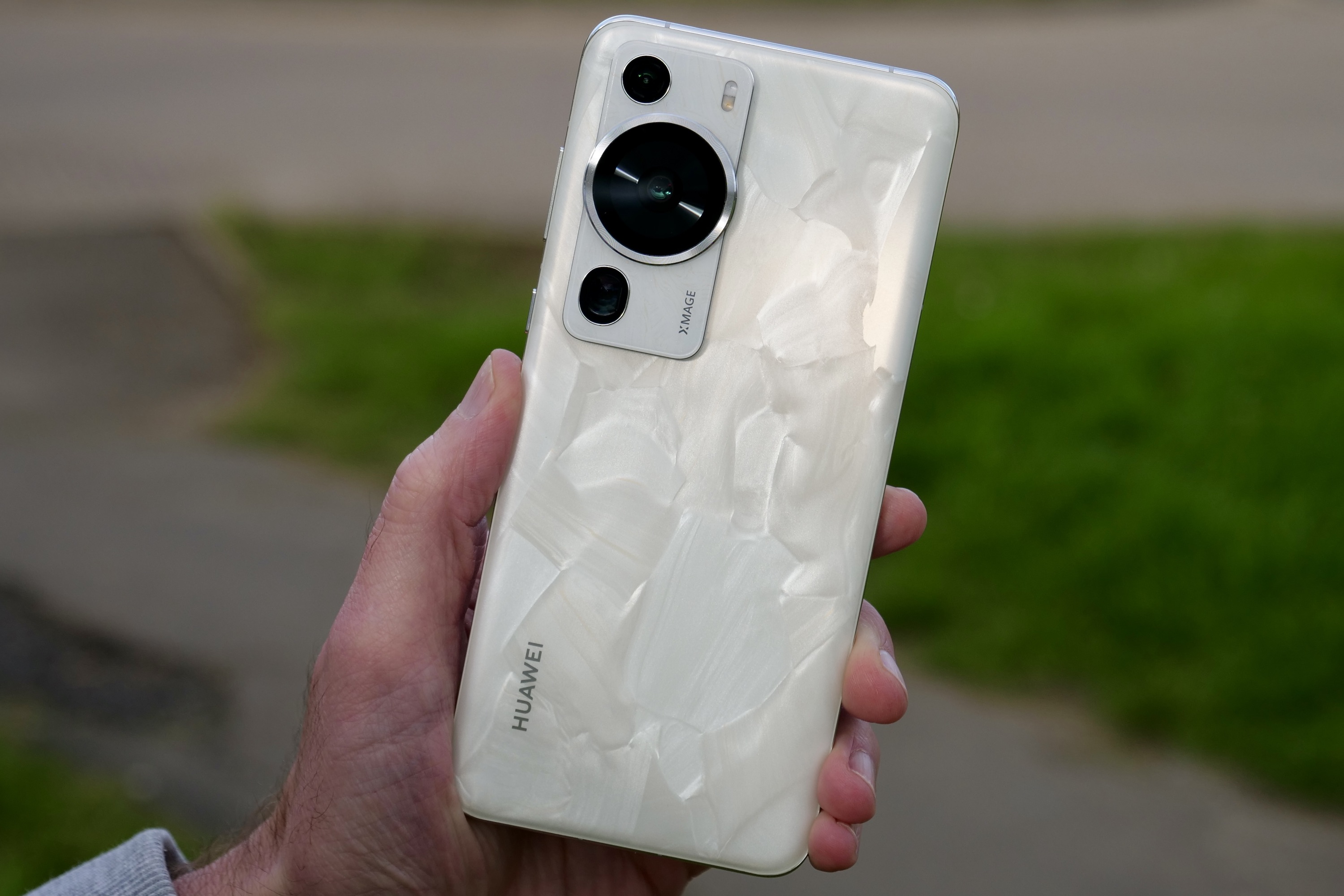 HUAWEI P60 Pro First Impressions: Taking back the Smartphone