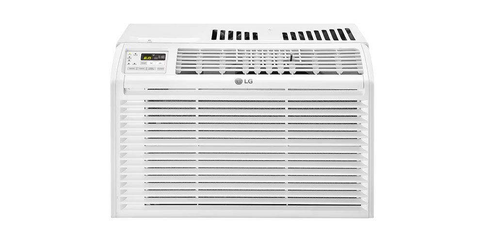 O ar condicionado LG LW6017R em um fundo branco.