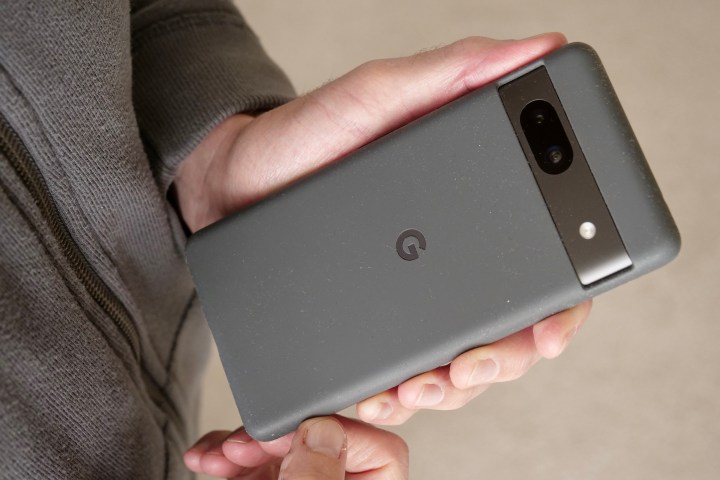 A person holding the Pixel 7a.