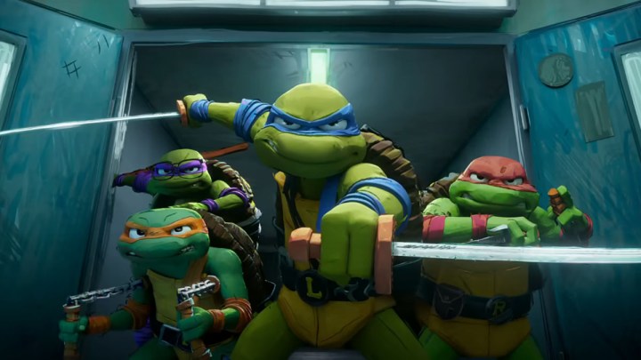 Los TMNT están listos para la batalla en esta imagen de Teenage Mutant Ninja Turtles: Mutant Mayhem.
