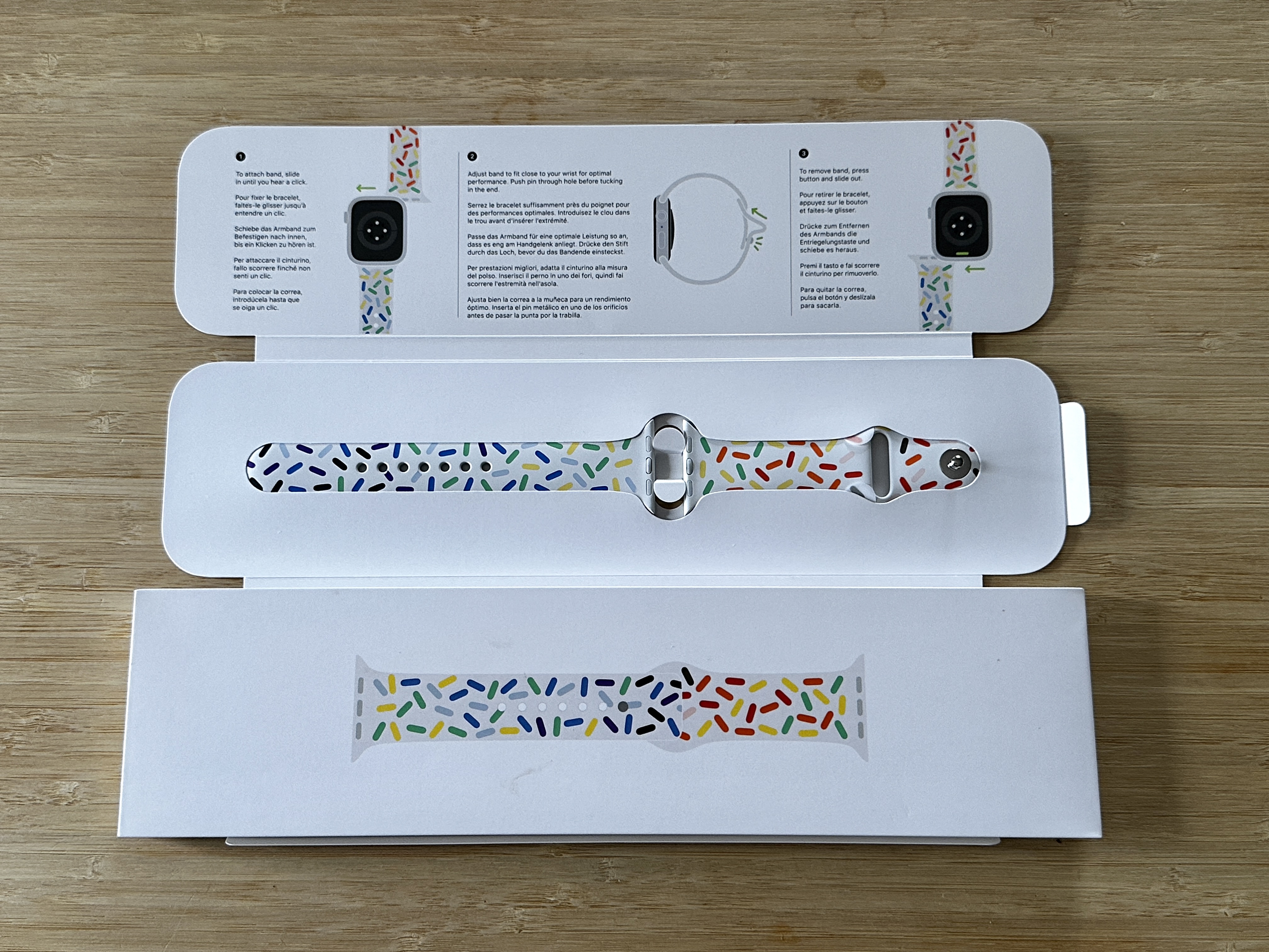 Unboxing the Pride Edition 2023 Sport Band